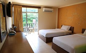Opal House Hotel & Restaurant