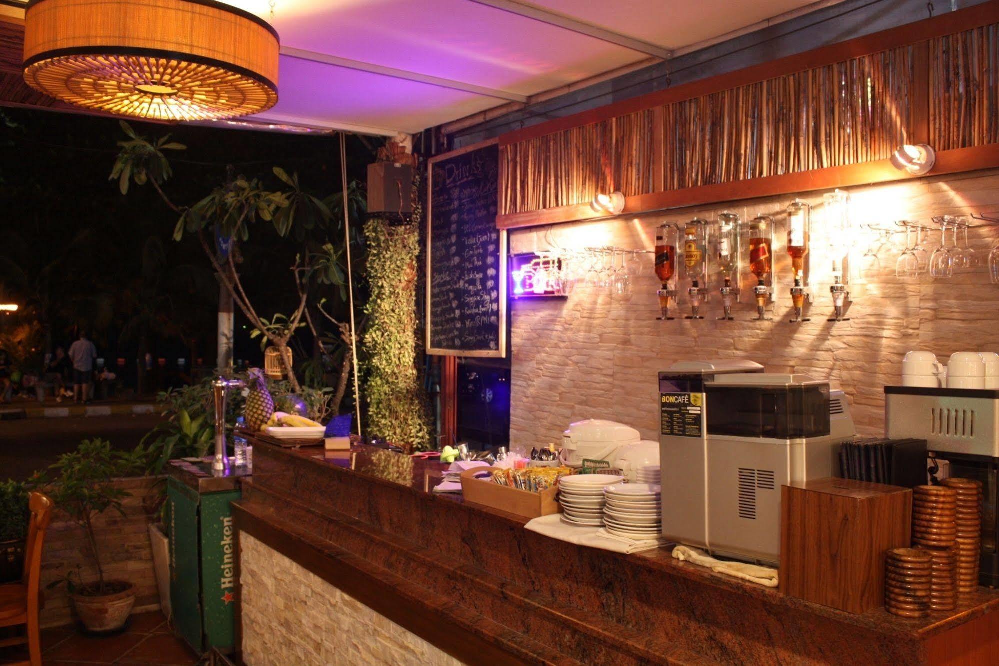 Opal House Hotel & Restaurant Бана-Нонг-Табайк Экстерьер фото