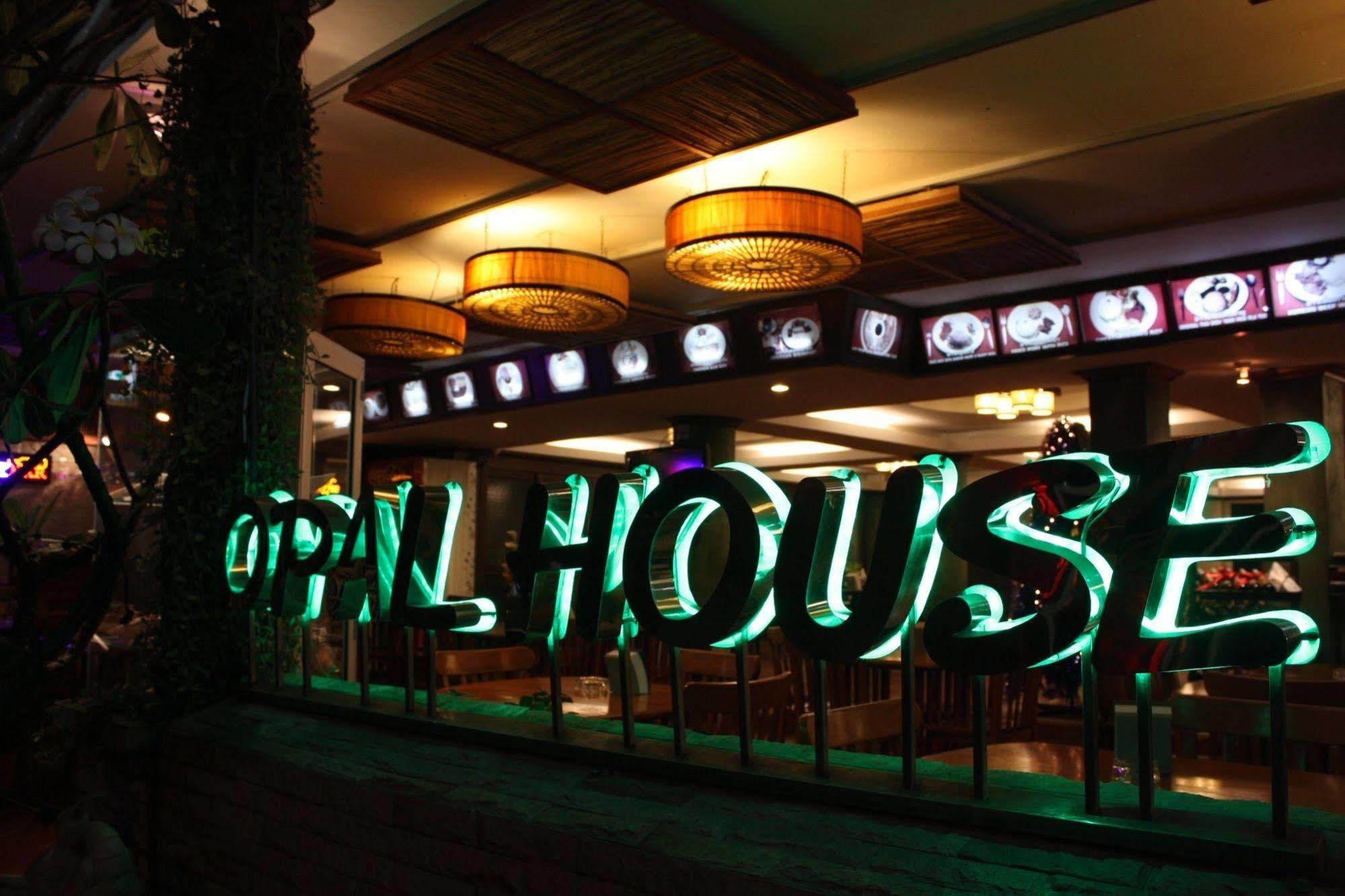 Opal House Hotel & Restaurant Бана-Нонг-Табайк Экстерьер фото